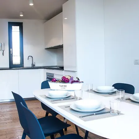Апартаменты Navigli Rentclass Cristallo Милан