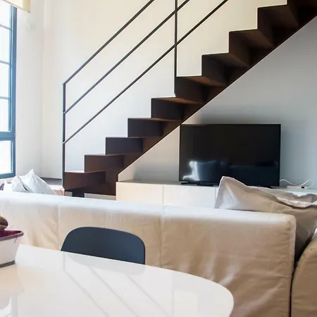 Navigli Rentclass Cristallo * Милан