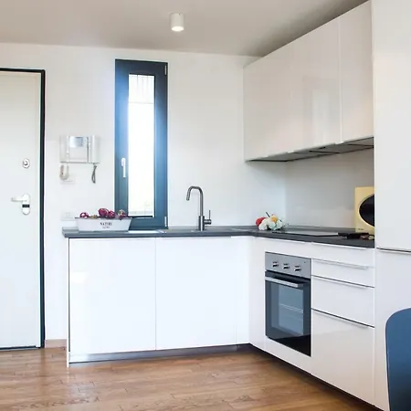 Апартаменты Navigli Rentclass Cristallo *