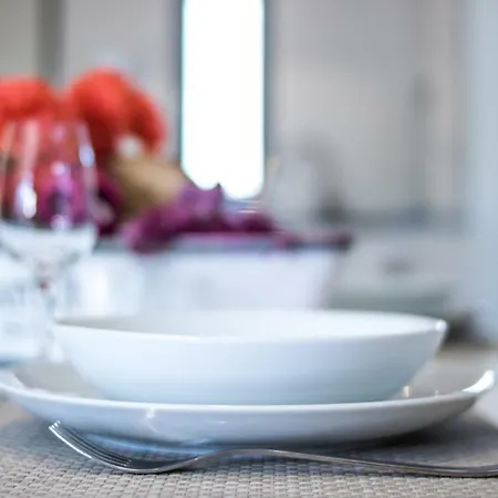 Апартаменты Navigli Rentclass Cristallo