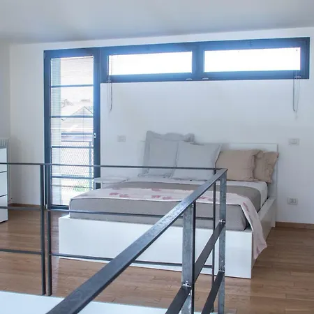 Navigli Rentclass Cristallo Милан