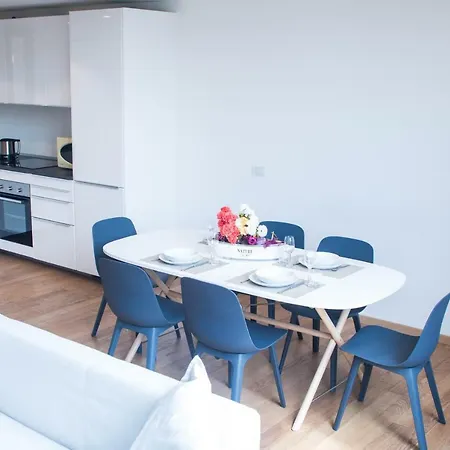 Апартаменты Navigli Rentclass Cristallo *