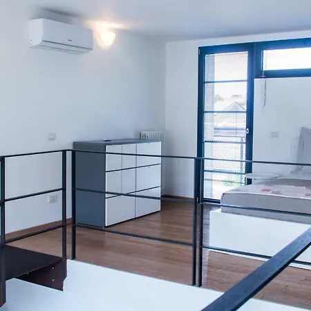 Navigli Rentclass Cristallo Апартаменты Милан